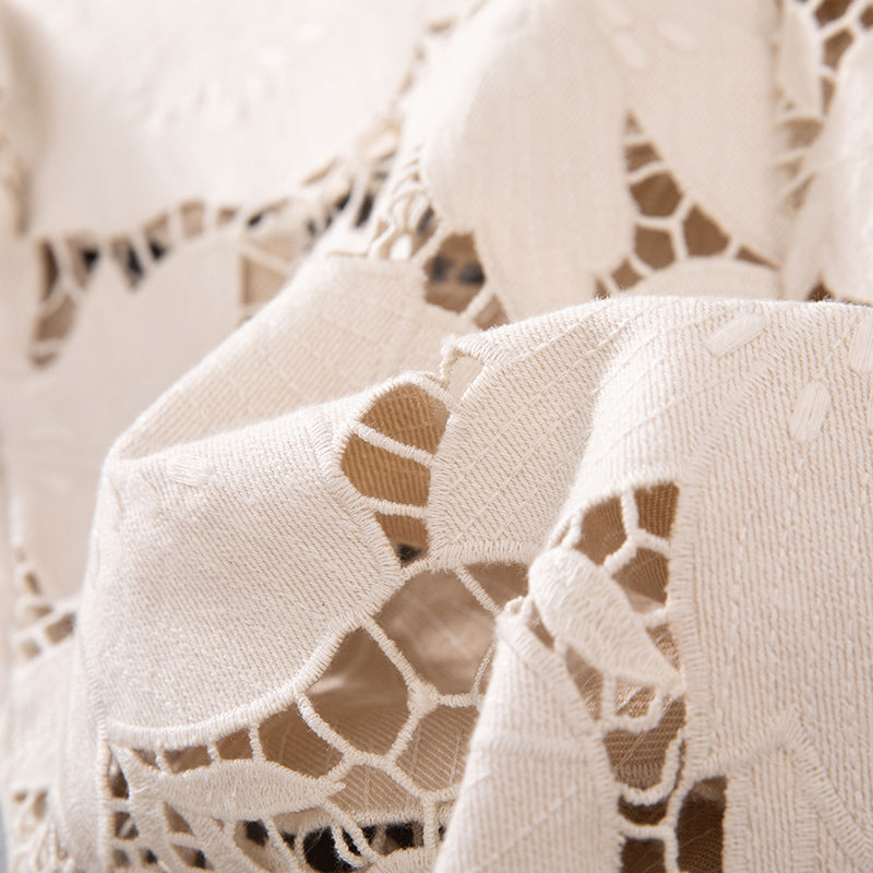 [AHNGO] Summer New Fashionable Heavy Industry Rice White Hollow Embroidery High Waist Display Wide Leg Jeans for Women 8828